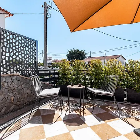 Birre House 펜션 카스카이스