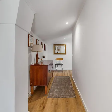 Birre House * Cascaes